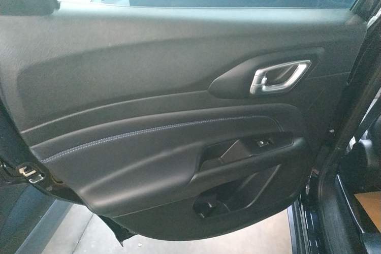 Used Jeep Compass 2021 220T Automatic Elite Edition Interior 5