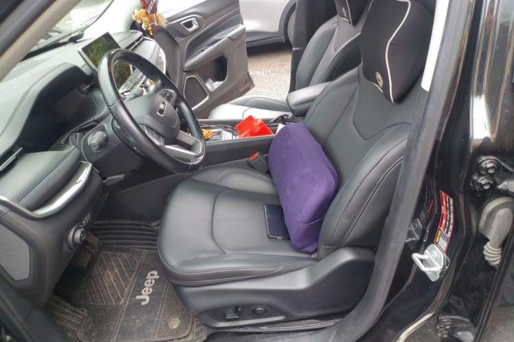 Used Jeep Compass 2021 220T Automatic Elite Edition Left Front Seat