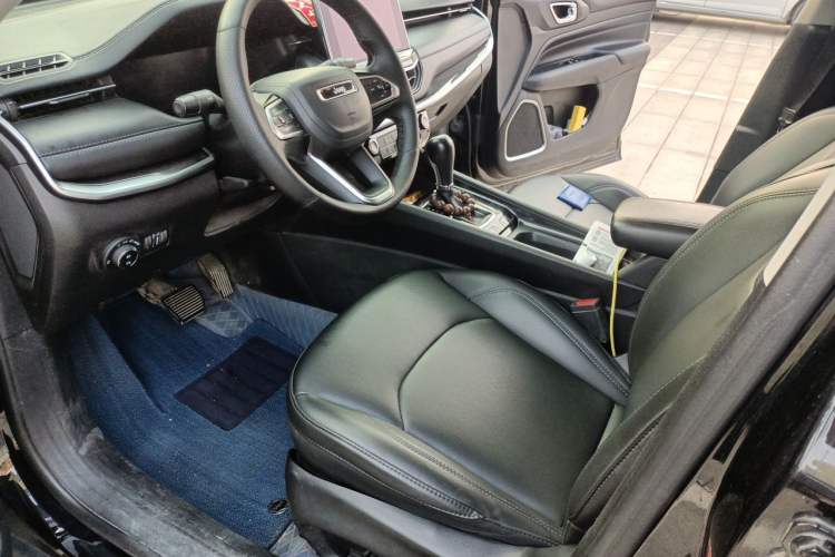 Used Jeep Compass 2021 220T Automatic Elite Edition Left Front Seat