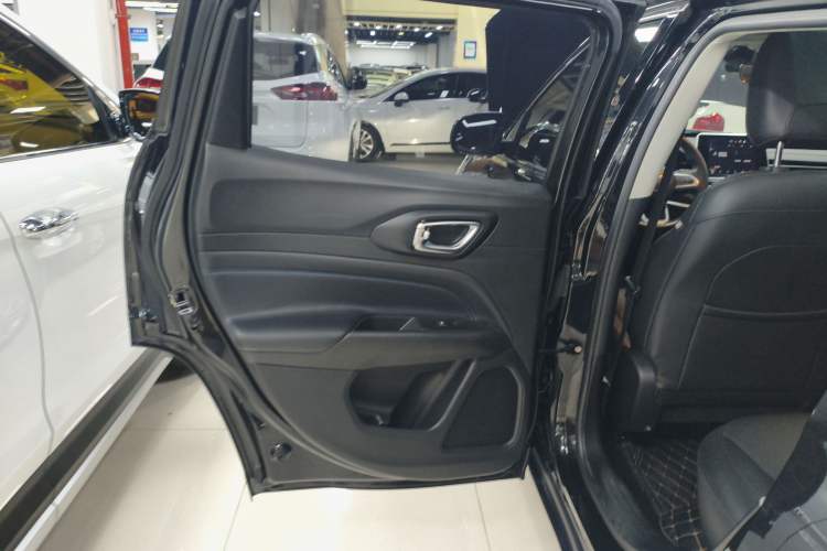 Used Jeep Compass 2021 220T Automatic Leading Edition Left Rear Door Interior