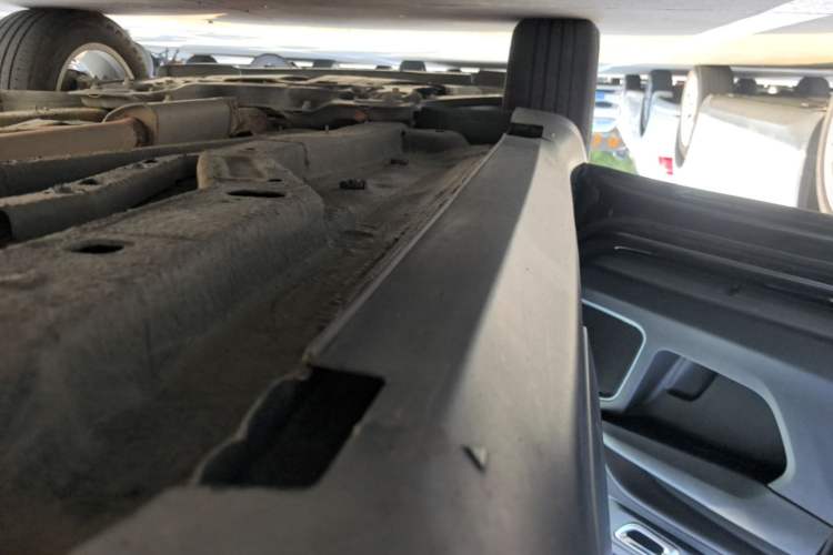 Used Jeep Compass 2021 220T Automatic Leading Edition Left Side Sill