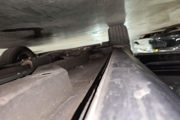 Used Jeep Compass 2021 220T Automatic Elite Edition Left Side Sill