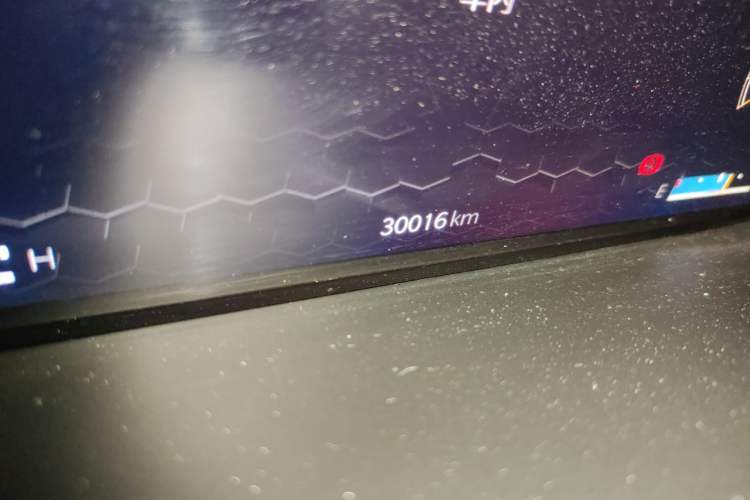 Used Jeep Compass 2021 220T Automatic Elite Edition Odometer Close Up