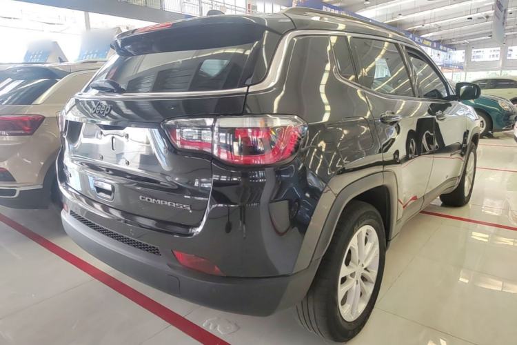 Used Jeep Compass 2021 220T Automatic Leading Edition Rear Right 45 Deg