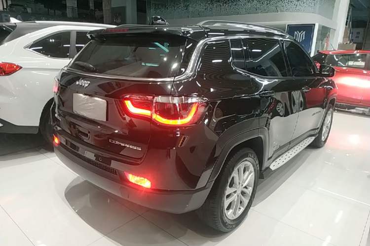 Used Jeep Compass 2021 220T Automatic Leading Edition Rear Right 45 Deg