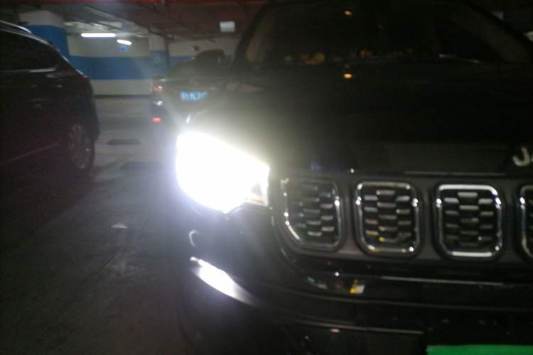 Used Jeep Compass 2021 220T Automatic Elite Edition Right Front Headlight