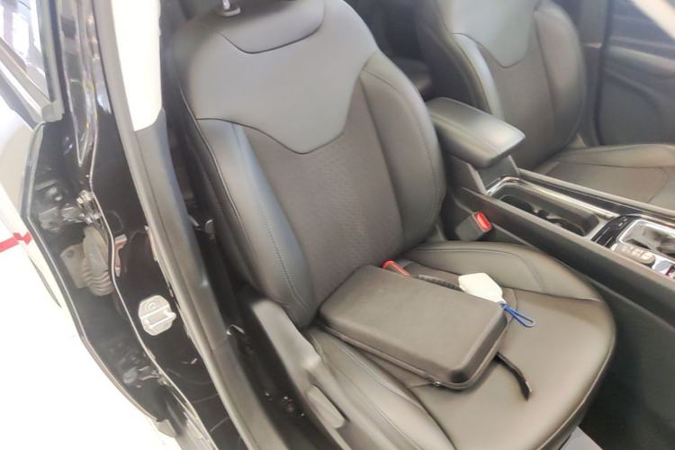 Used Jeep Compass 2021 220T Automatic Leading Edition Right Front Seat