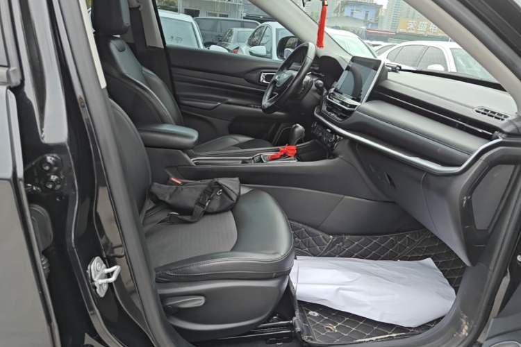 Used Jeep Compass 2021 220T Automatic Leading Edition Right Front Seat