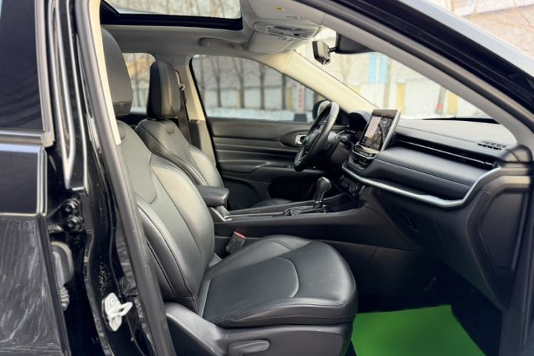 Used Jeep Compass 2021 220T Automatic Elite Edition Right Front Seat