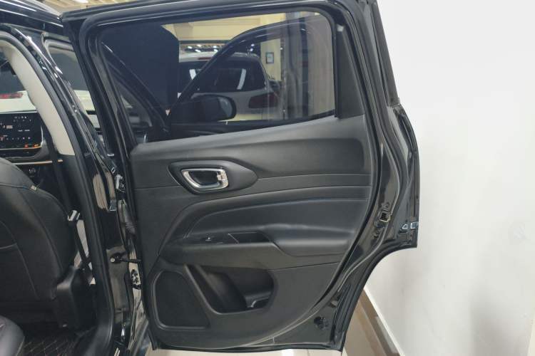 Used Jeep Compass 2021 220T Automatic Leading Edition Right Rear Door Interior
