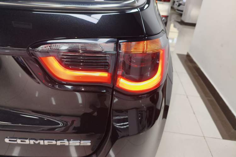 Used Jeep Compass 2021 220T Automatic Leading Edition Right Rear Taillight
