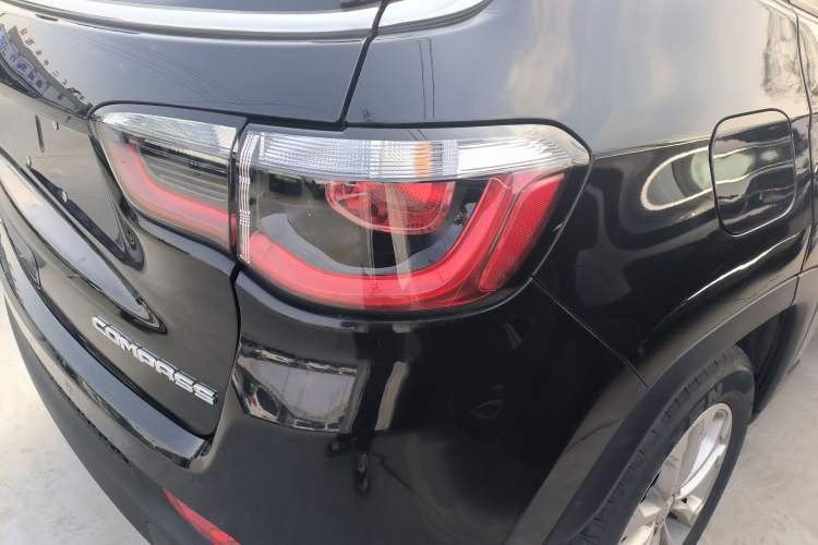 Used Jeep Compass 2021 220T Automatic Leading Edition Right Rear Taillight