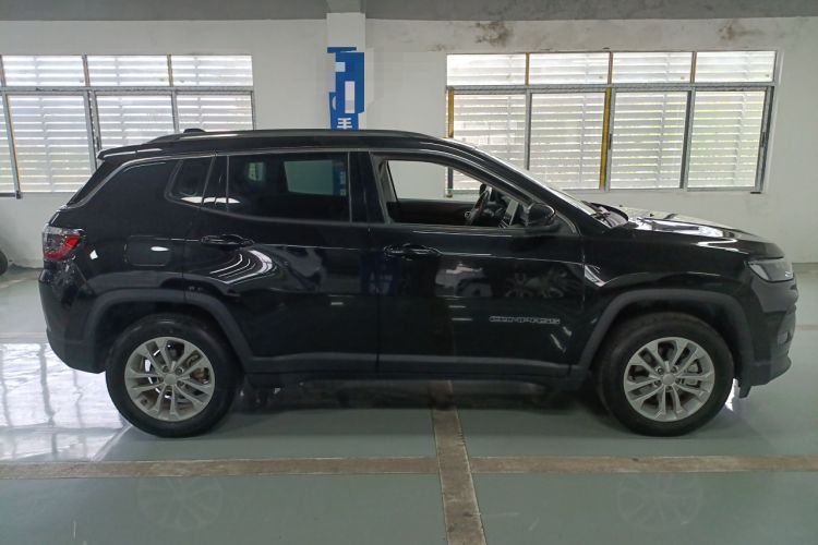 Used Jeep Compass 2021 220T Automatic Leading Edition Right Side
