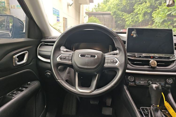Used Jeep Compass 2021 220T Automatic Elite Edition Steering Wheel