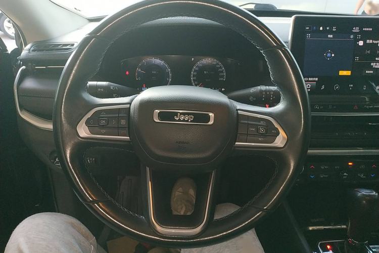 Used Jeep Compass 2021 220T Automatic Elite Edition Steering Wheel