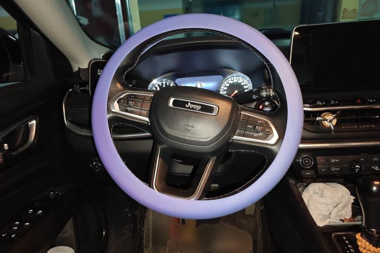 Used Jeep Compass 2021 220T Automatic Leading Edition Steering Wheel
