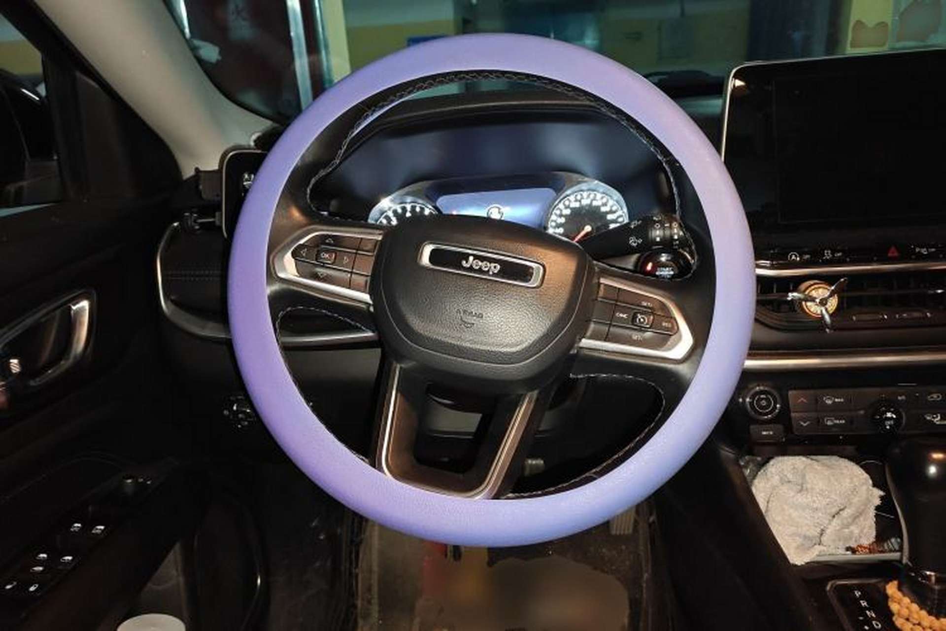 Used Jeep Compass 2021 220T Automatic Leading Edition Steering Wheel