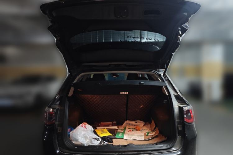 Used Jeep Compass 2021 220T Automatic Leading Edition Trunk