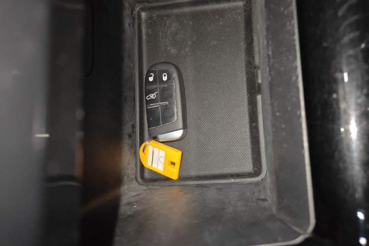 Used Jeep Compass 2021 220T Automatic Luxury Edition Vehicle Key