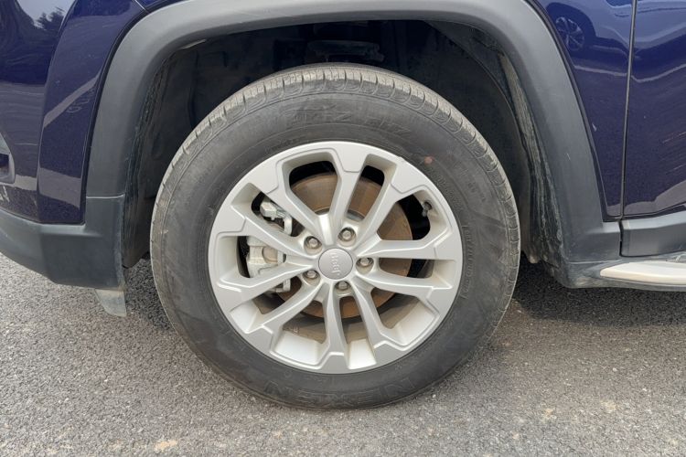 Used Jeep Compass 2021 220T Automatic Elite Edition Left Front Wheel Hub