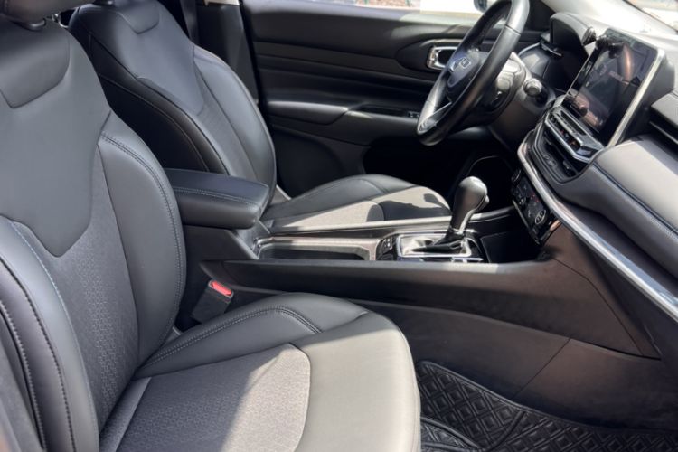 Used Jeep Compass 2021 220T Automatic Leading Edition Right Front Seat