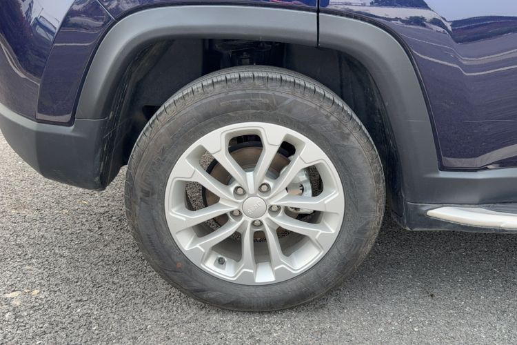 Used Jeep Compass 2021 220T Automatic Elite Edition Right Rear Wheel Hub