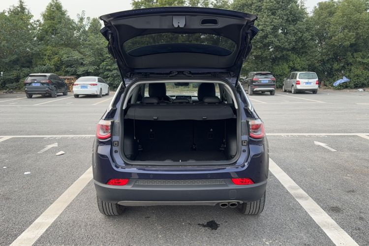 Used Jeep Compass 2021 220T Automatic Elite Edition Trunk