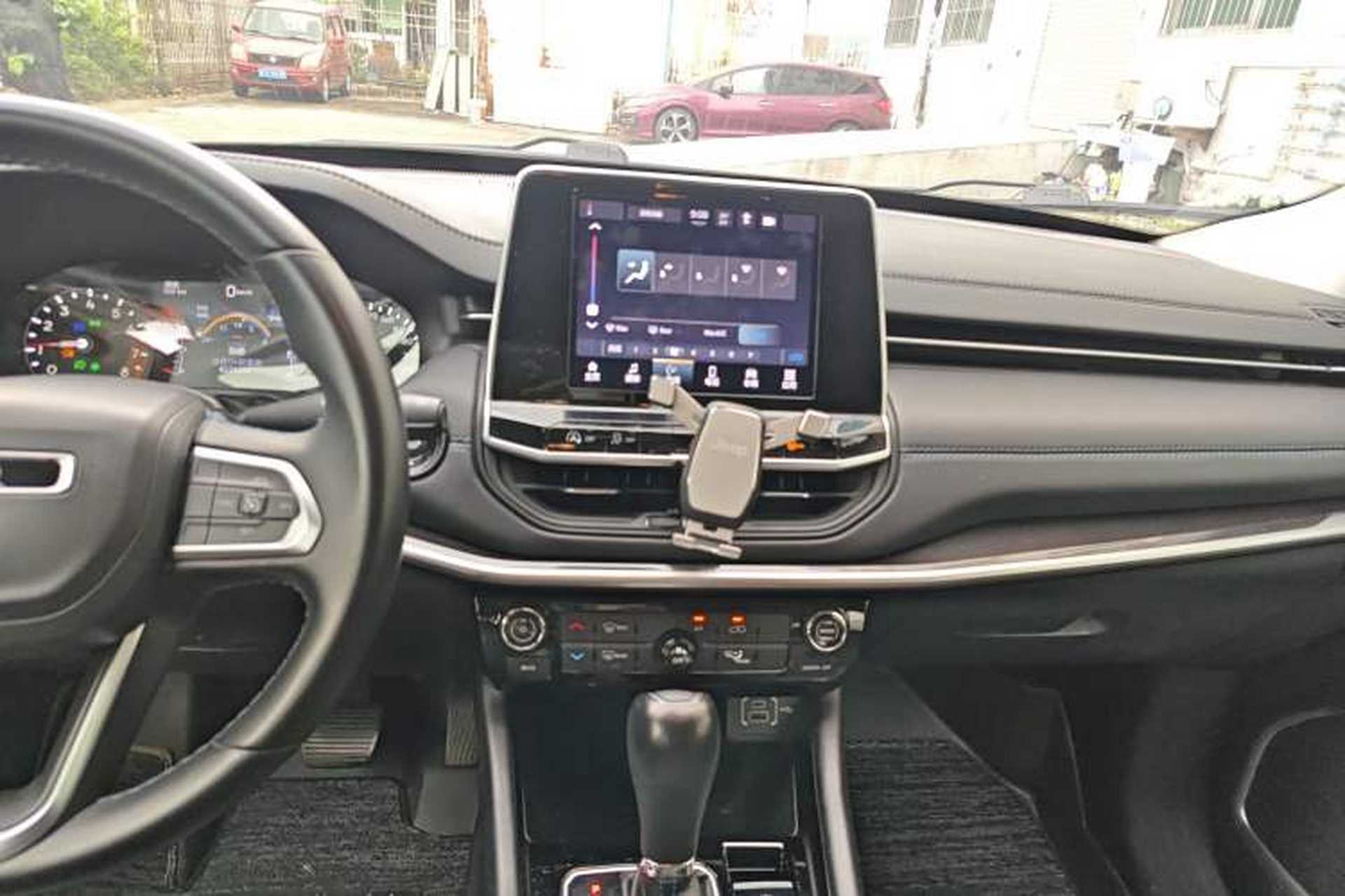 Used Jeep Compass 2021 220T Automatic Leading Edition Audio And AC Panel