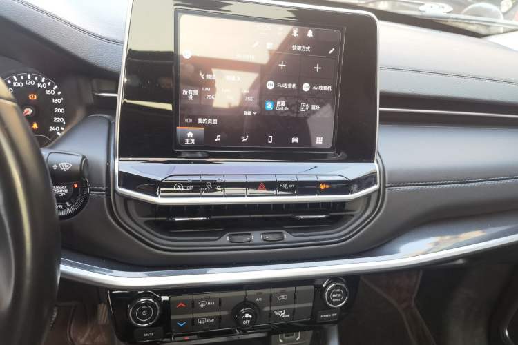 Used Jeep Compass 2021 220T Automatic Leading Edition Audio And AC Panel