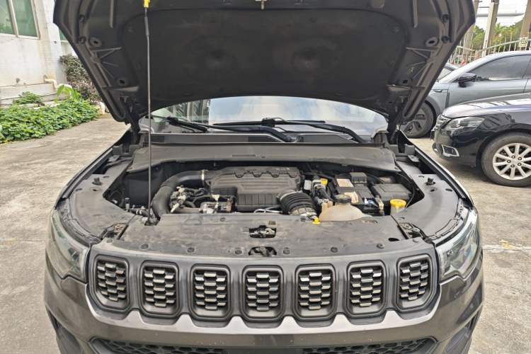 Used Jeep Compass 2021 220T Automatic Leading Edition Engine Bay