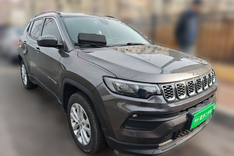 Used Jeep Compass 2021 220T Automatic Leading Edition Front Right 45 Deg