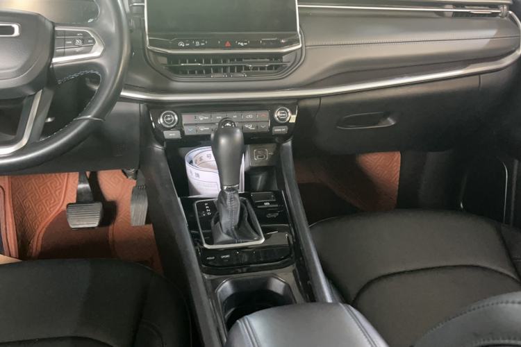 Used Jeep Compass 2021 220T Automatic Elite Edition Gear Lever