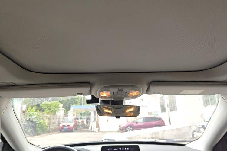 Used Jeep Compass 2021 220T Automatic Leading Edition Headliner