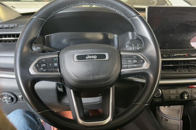 Used Jeep Compass 2021 220T Automatic Elite Edition Steering Wheel