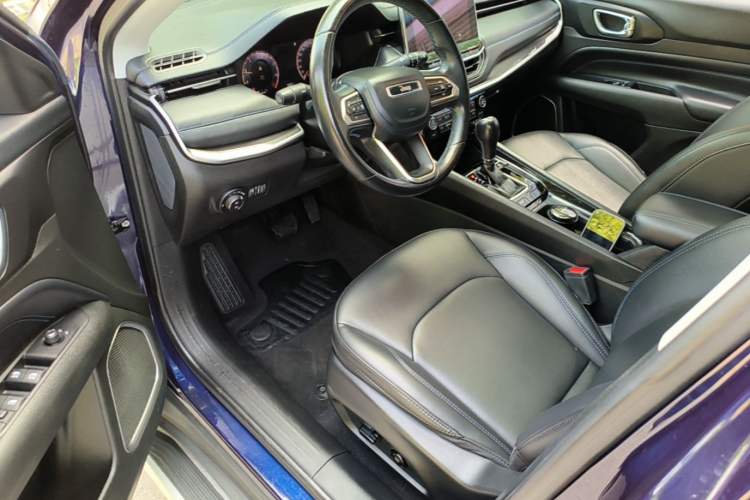 Used Jeep Compass 2021 220T Automatic Elite Edition Driver Seat