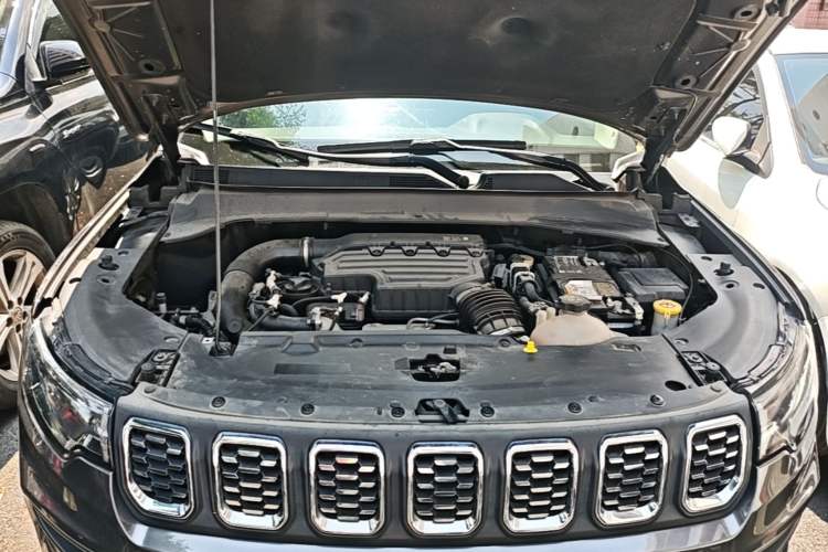 Used Jeep Compass 2021 220T Automatic Leading Edition Engine Bay