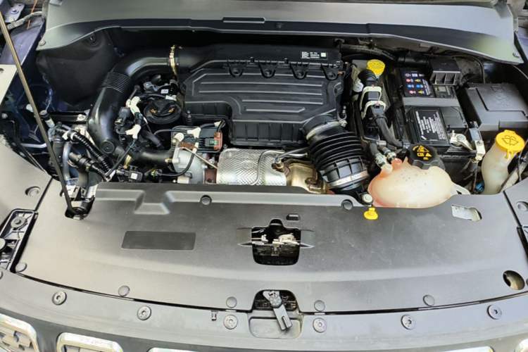 Used Jeep Compass 2021 220T Automatic Elite Edition Engine Bay