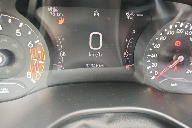 Used Jeep Compass 2021 220T Automatic Leading Edition Odometer Close Up