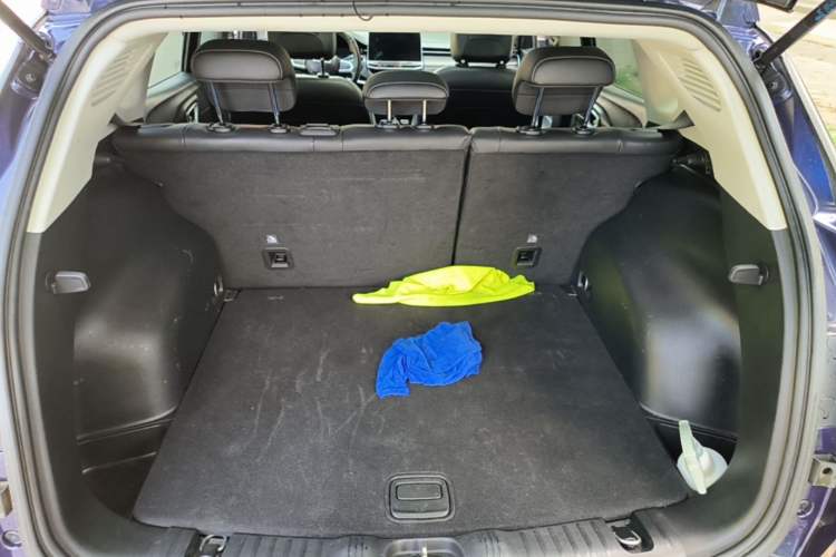 Used Jeep Compass 2021 220T Automatic Elite Edition Trunk