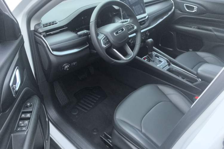 Used Jeep Compass 2021 220T Automatic Elite Edition Driver Seat