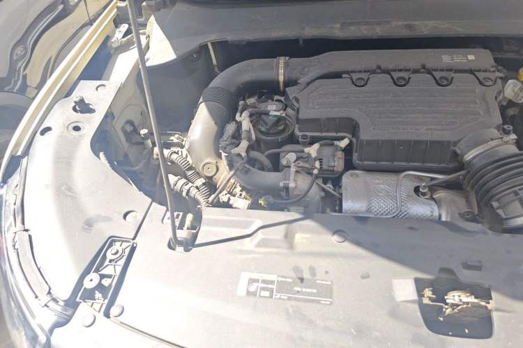 Used Jeep Compass 2021 220T Automatic Leading Edition Engine Bay Right