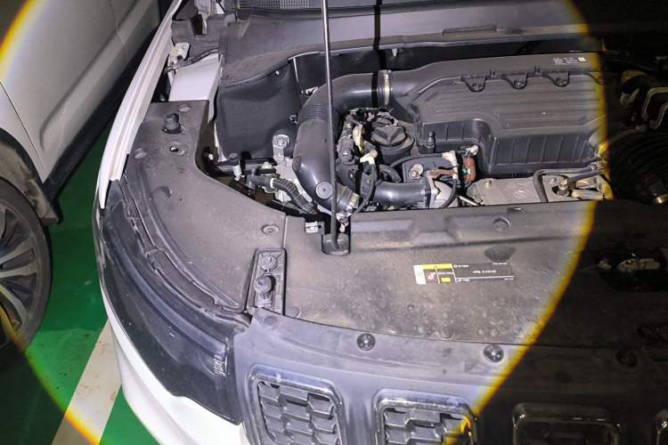 Used Jeep Compass 2021 220T Automatic Elite Edition Engine Bay Right