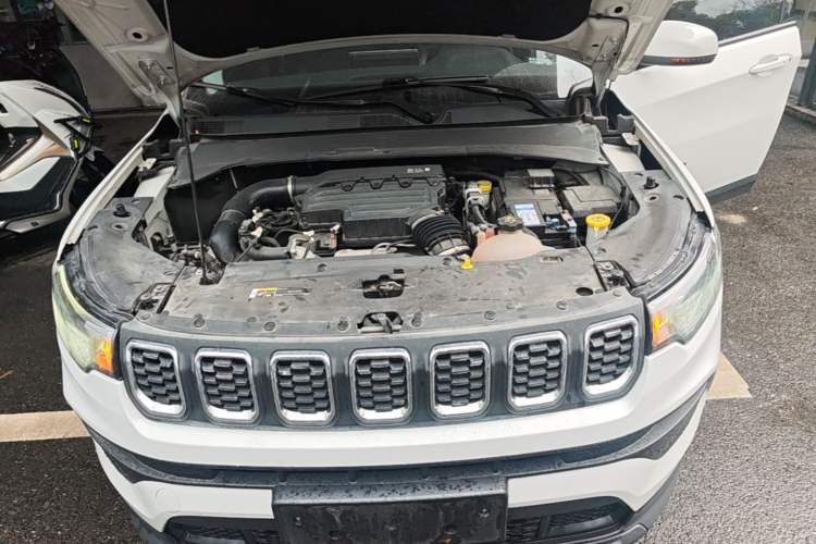 Used Jeep Compass 2021 220T Automatic Elite Edition Engine Bay