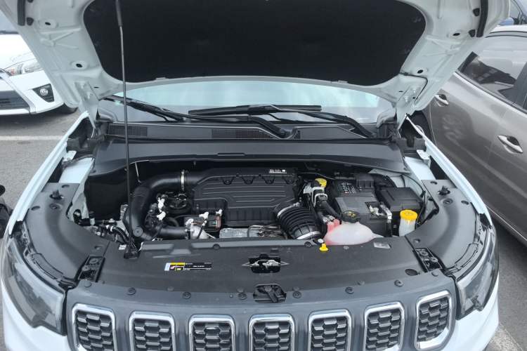 Used Jeep Compass 2021 220T Automatic Elite Edition Engine Bay