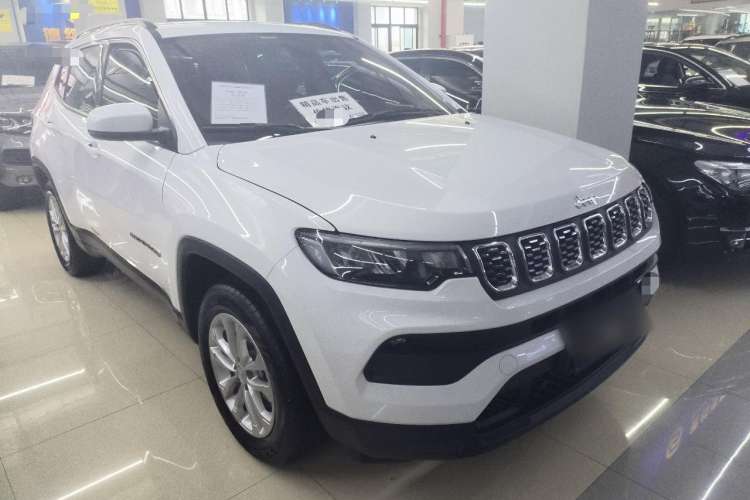 Used Jeep Compass 2021 220T Automatic Elite Edition Front Right 45 Deg