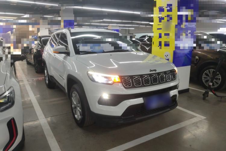 Used Jeep Compass 2021 220T Automatic Leading Edition Front Right 45 Deg