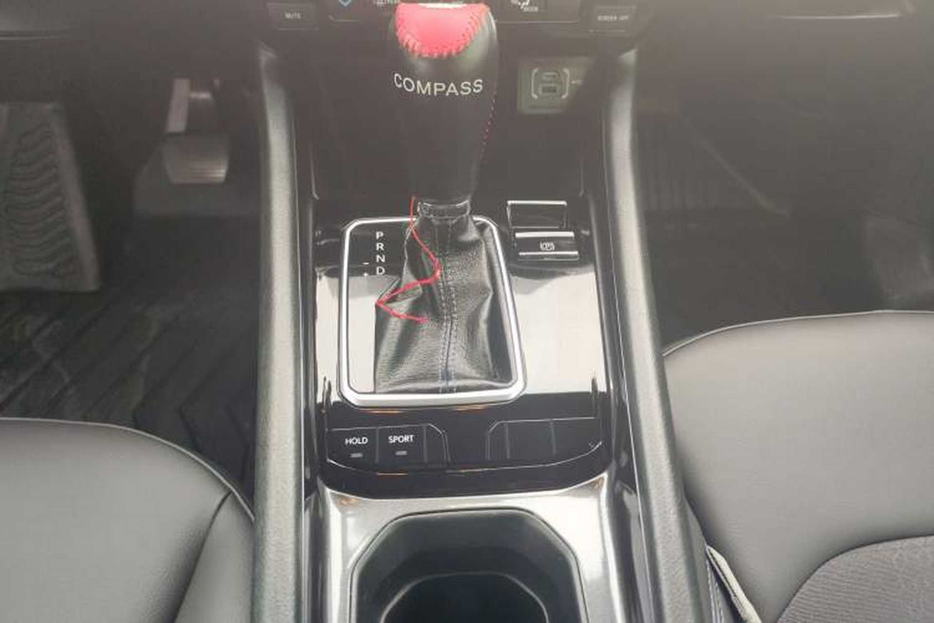 Used Jeep Compass 2021 220T Automatic Leading Edition Gear Lever