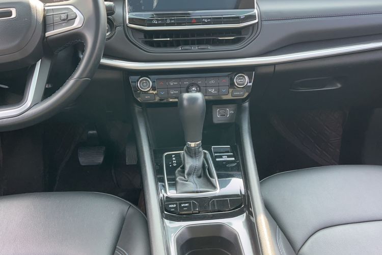 Used Jeep Compass 2021 220T Automatic Elite Edition Gear Lever