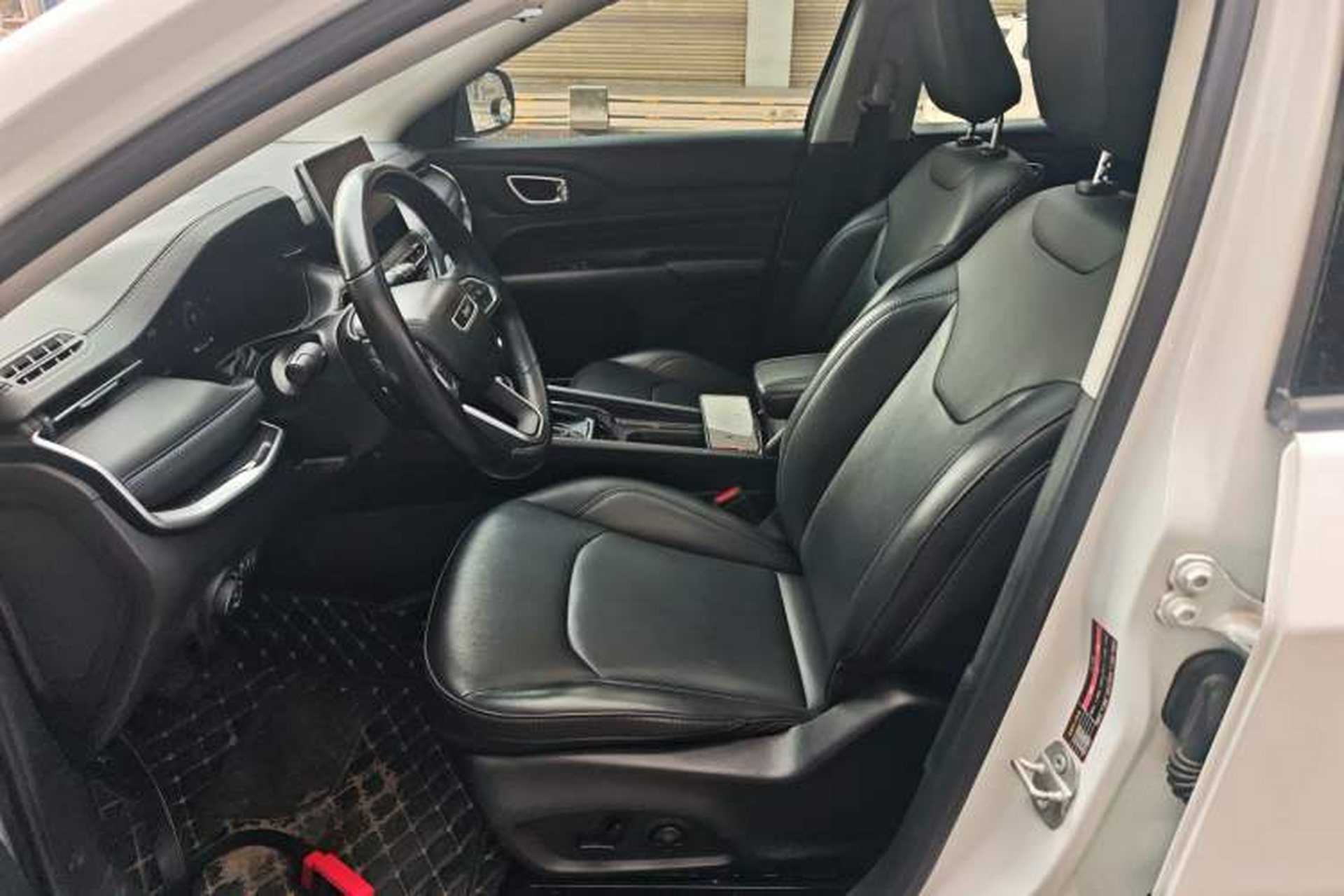 Used Jeep Compass 2021 220T Automatic Elite Edition Left Front Seat