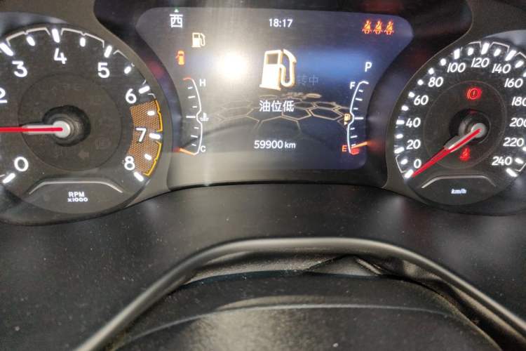 Used Jeep Compass 2021 220T Automatic Leading Edition Odometer Close Up